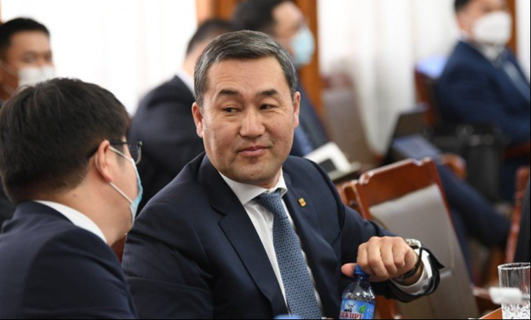 Н.Тавинбэхийг хэрэгт татсаны шалтаг нь Солонгосын төсөл, шалтгаан нь Вьетнамынх гэв үү?!